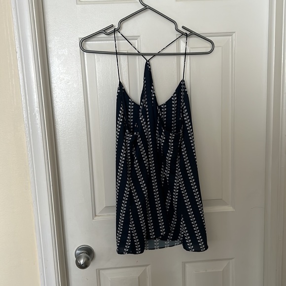 Pink Martini silky racer back tank size M - Picture 2 of 2